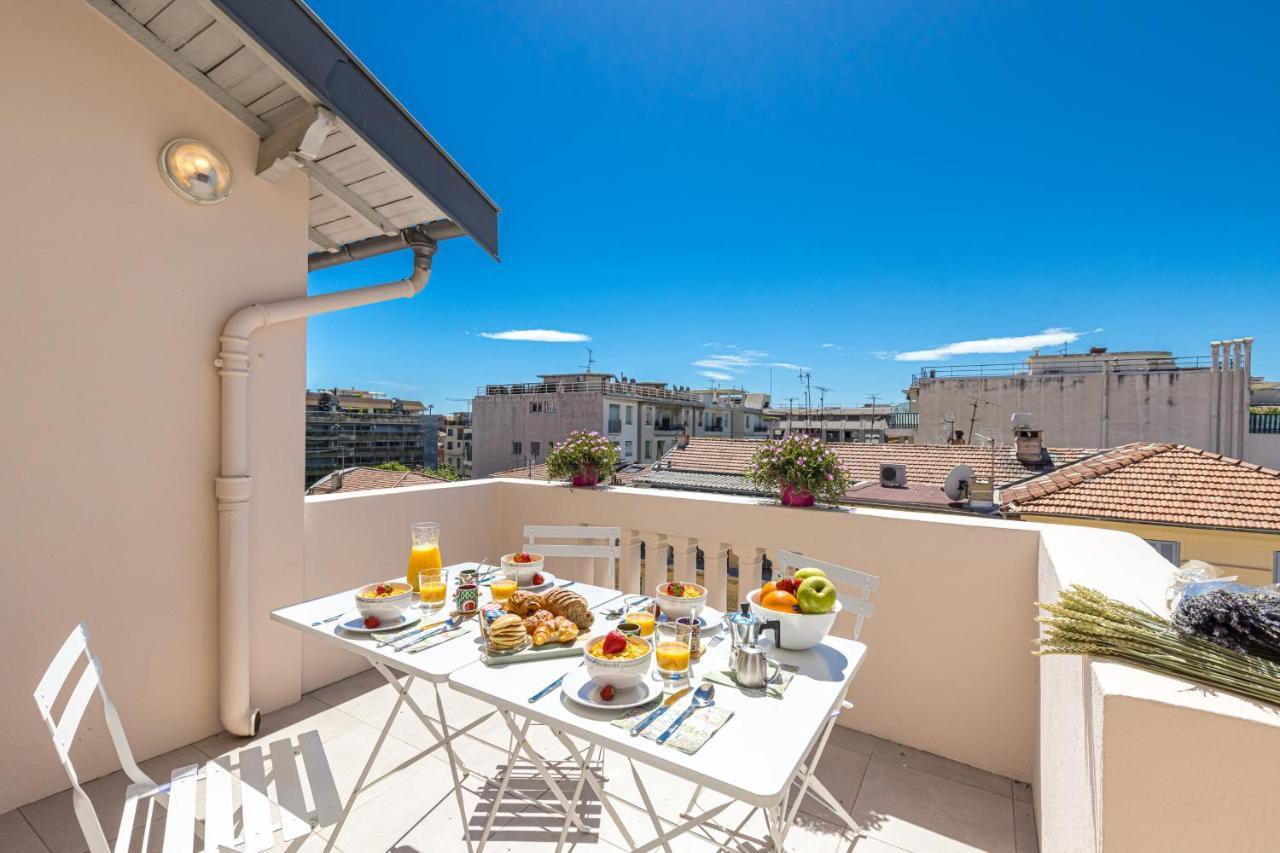 Spitalieri- Sunny Terrace With View -New Apartment Nice Exterior photo